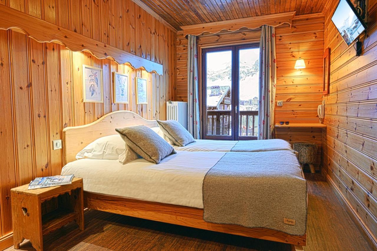 Hotel L'Arbina Тин Екстериор снимка